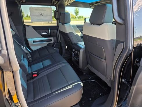 New 2026 GMC Hummer EV SUV AWD/4WD image 41
