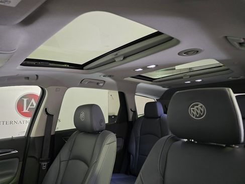 Used 2021 Buick Enclave Essence w/ Sound and Sites Package image 13