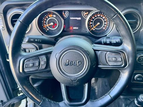 Used 2022 Jeep Wrangler Unlimited Sport AWD/4WD image 11
