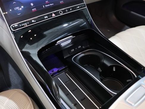 Used 2022 Mercedes-Benz S 580 4MATIC Sedan image 25
