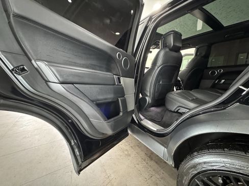 Used 2018 Land Rover Range Rover Sport HSE Dynamic image 25