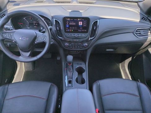 Certified 2024 Chevrolet Equinox RS w/ RS Leather Package FWD image 17