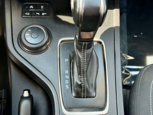 Used 2019 Ford Ranger XLT w/ Equipment Group 301A Mid image 23