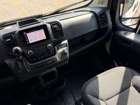 Used 2023 RAM ProMaster 2500 FWD image 30