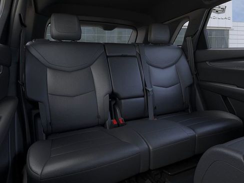 New 2026 Cadillac XT5 Luxury image 17