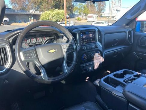 Used 2020 Chevrolet Silverado 1500 LT w/ All-Star Edition AWD/4WD image 11