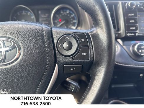 Used 2018 Toyota RAV4 XLE w/ Plus Extra Value Package AWD/4WD image 29