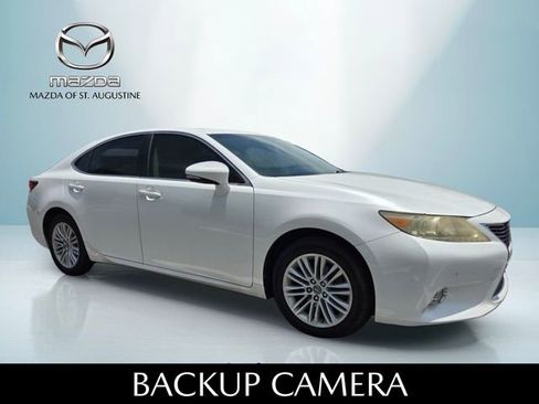 Used 2013 Lexus ES 350 w/ Luxury Pkg FWD image 4
