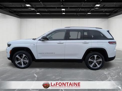 Used 2022 Jeep Grand Cherokee Limited 4xe AWD/4WD image 2
