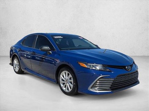Certified 2024 Toyota Camry LE FWD image 3