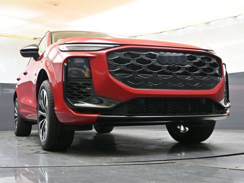New 2026 Audi Q3 quattro 2.0T AWD/4WD image 45
