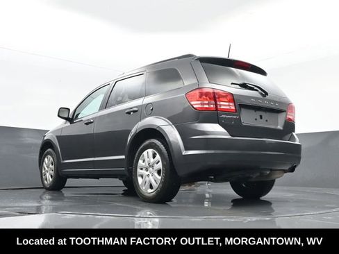 Used 2019 Dodge Journey SE FWD image 24