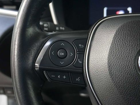 Used 2023 Toyota Corolla Cross XLE image 26