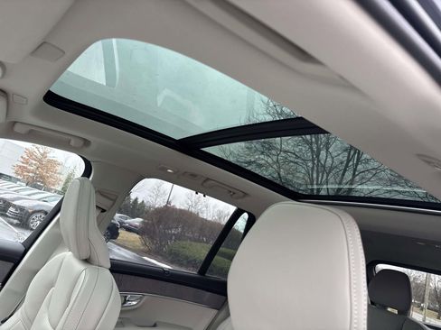 New 2026 Volvo XC90 B6 Ultra w/ Protection Package Premier AWD/4WD image 25