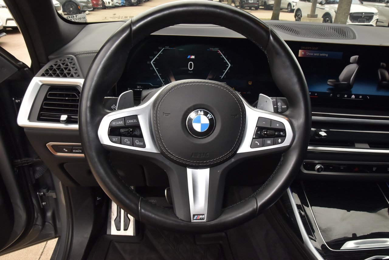 Used 2024 BMW X7 xDrive40i w/ M Sport Package AWD/4WD image 23