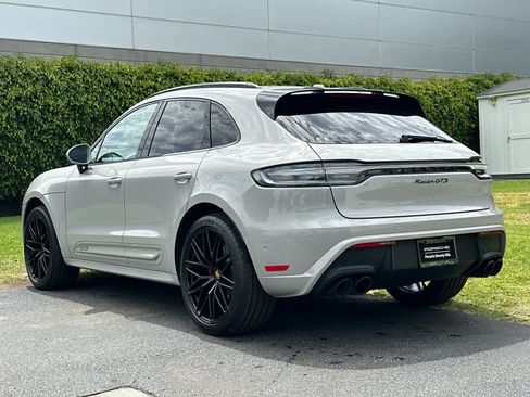 Certified 2022 Porsche Macan GTS AWD/4WD image 3