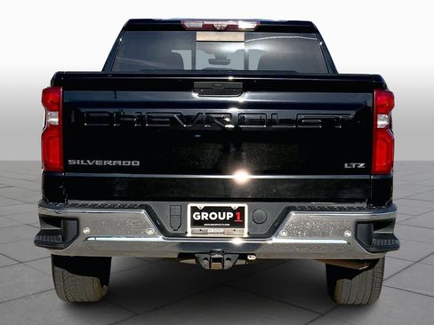 Used 2020 Chevrolet Silverado 1500 LTZ w/ LTZ Texas Edition AWD/4WD image 5