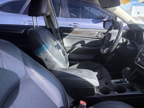 Used 2018 Subaru Legacy 3.6R Limited image 10