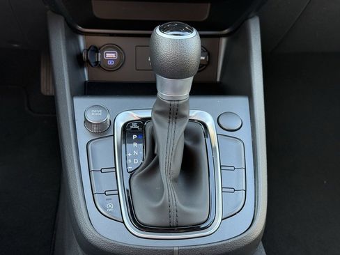 Used 2022 Hyundai Kona SEL image 21