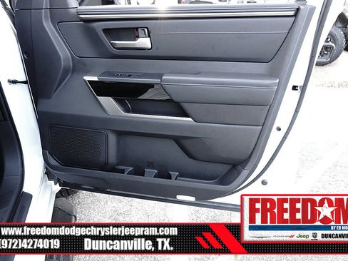 Used 2024 Toyota Tundra Limited w/ Power Package AWD/4WD image 38