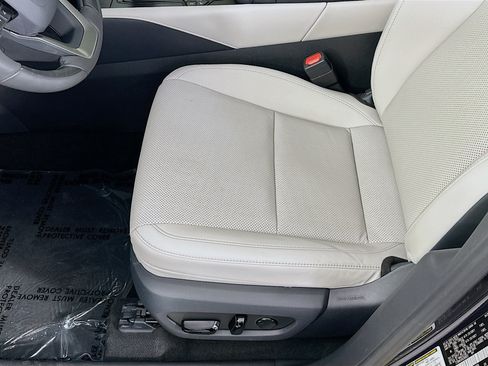 Used 2025 Lexus RX 350h w/ Convenience Package AWD/4WD image 20