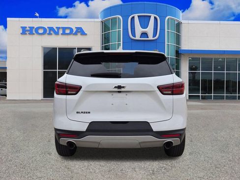 Used 2023 Chevrolet Blazer LT w/ Convenience Package image 4