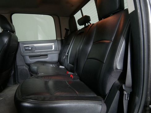Used 2016 RAM 1500 Big Horn AWD/4WD image 16