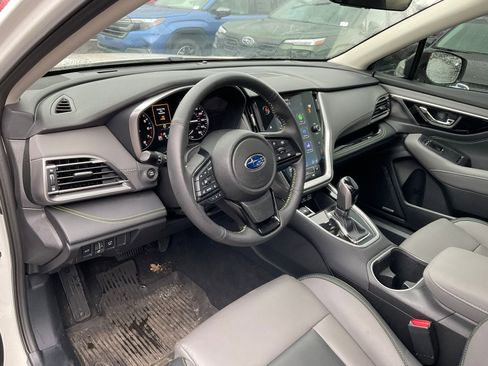 Certified 2025 Subaru Outback Onyx Edition image 14