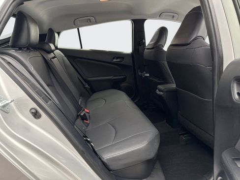 Used 2021 Toyota Prius Prime XLE w/ Carpet Mat Package (TMS) image 19