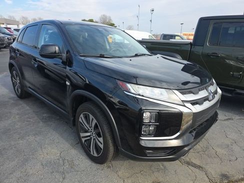 Used 2021 Mitsubishi Outlander Sport ES image 1