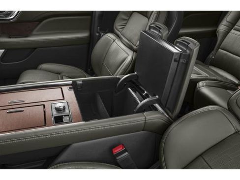 Used 2022 Lincoln Navigator L Black Label AWD/4WD image 28