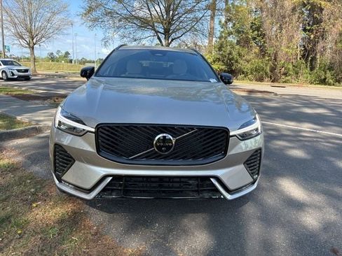 New 2026 Volvo XC60 B5 Plus w/ Protection Package Premier image 3