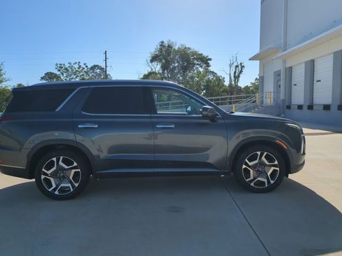 Used 2021 Hyundai Palisade SEL w/ Cargo Package image 4