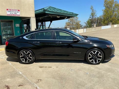 Used 2017 Chevrolet Impala Premier FWD image 8