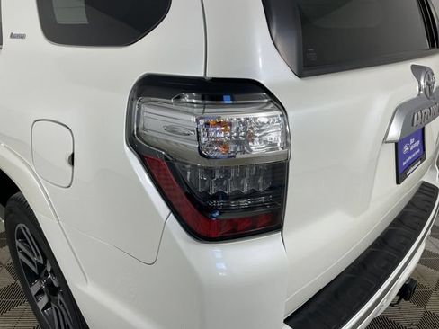 Used 2023 Toyota 4Runner Limited AWD/4WD image 20