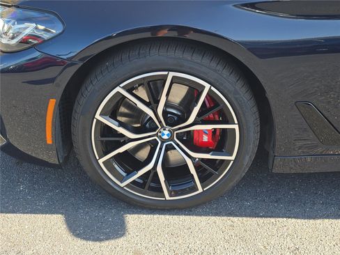 Certified 2023 BMW 540i xDrive 540i xDrive w/ Executive Package image 27