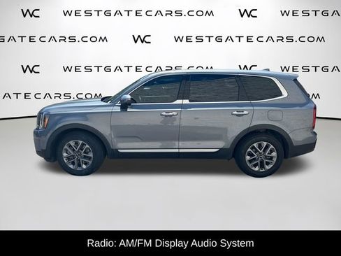 Used 2023 Kia Telluride LX FWD image 4