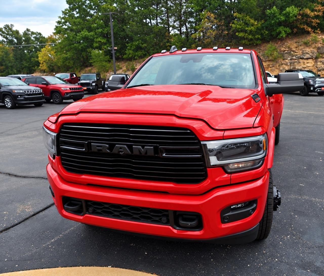 Used 2022 RAM 3500 Laramie AWD/4WD image 2