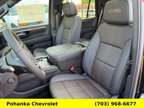 New 2026 Chevrolet Tahoe High Country w/ Sun And Tow Package AWD/4WD image 26