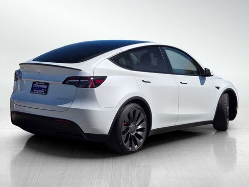 Used 2022 Tesla Model Y Performance AWD/4WD image 4