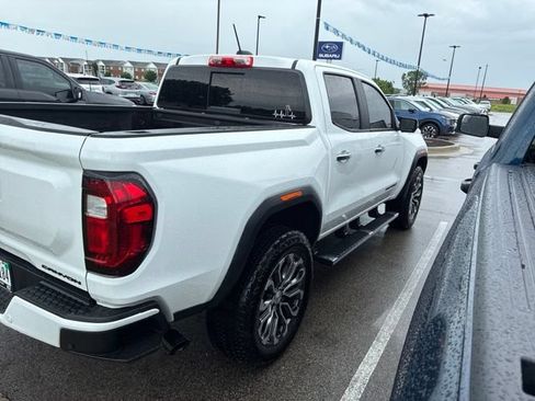 Used 2024 GMC Canyon Denali AWD/4WD image 3