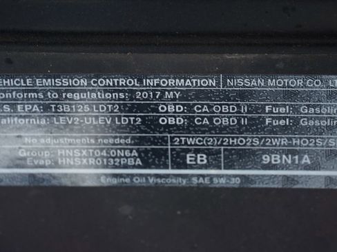 Used 2017 Nissan Frontier SV w/ SV Value Truck Package RWD image 13