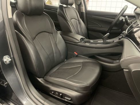 Used 2017 Buick LaCrosse Premium w/ Sights and Sounds Package FWD image 21