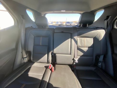 Used 2022 Chevrolet Equinox Premier image 13