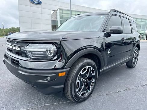 Certified 2024 Ford Bronco Sport Outer Banks w/ Tech Package AWD/4WD image 1