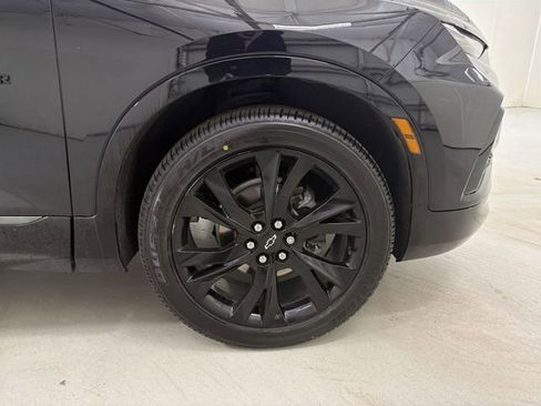 Used 2021 Chevrolet Blazer RS w/ Enhanced Convenience Package image 14