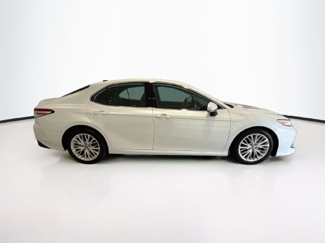 Used 2020 Toyota Camry XLE w/ Driver Assist Package FWD image 7