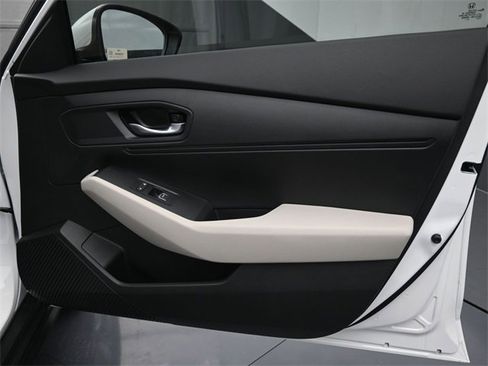 New 2025 Honda Accord LX image 19