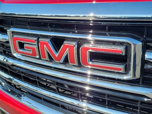 Used 2026 GMC Yukon Elevation image 31