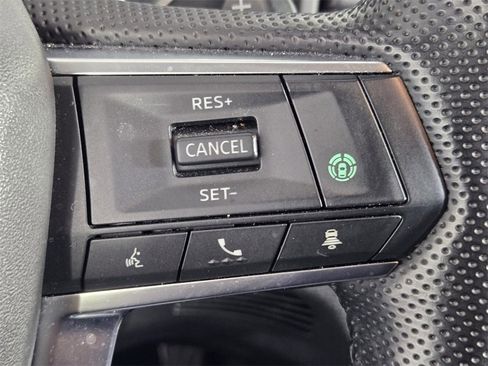 Used 2022 Mitsubishi Outlander SE image 23